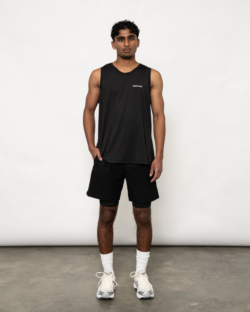 Men’s black training singlet – JOSEPH CARL luxury sportswear with breathable stretch fabric