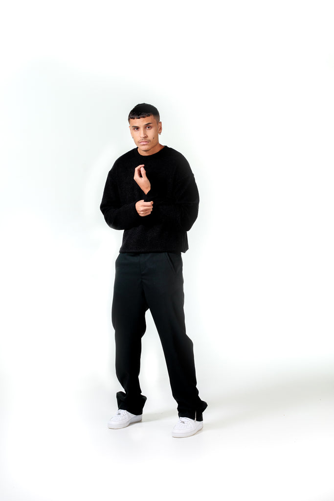 Distressed Knit - Black